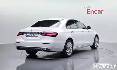 Mercedes-Benz E-Class 2021 1.9 гидро в Москве № 2054258, миниатюра 2