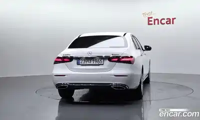 Mercedes-Benz E-Class 2021 1.9 гидро в Москве № 2054258, миниатюра 4