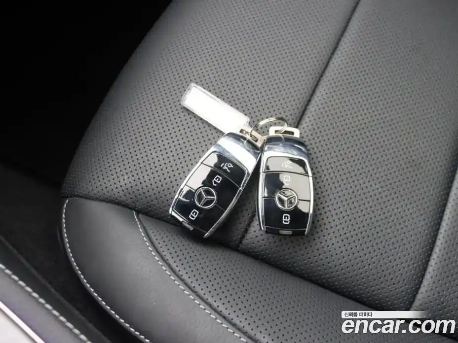 Mercedes-Benz E-Class 2023 2.0 гидро в Москве № 2054263, фото 15