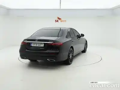 Mercedes-Benz E-Class 2023 2.0 гидро в Москве № 2054263, миниатюра 4