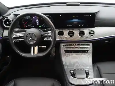 Mercedes-Benz E-Class 2023 2.0 гидро в Москве № 2054263, миниатюра 6