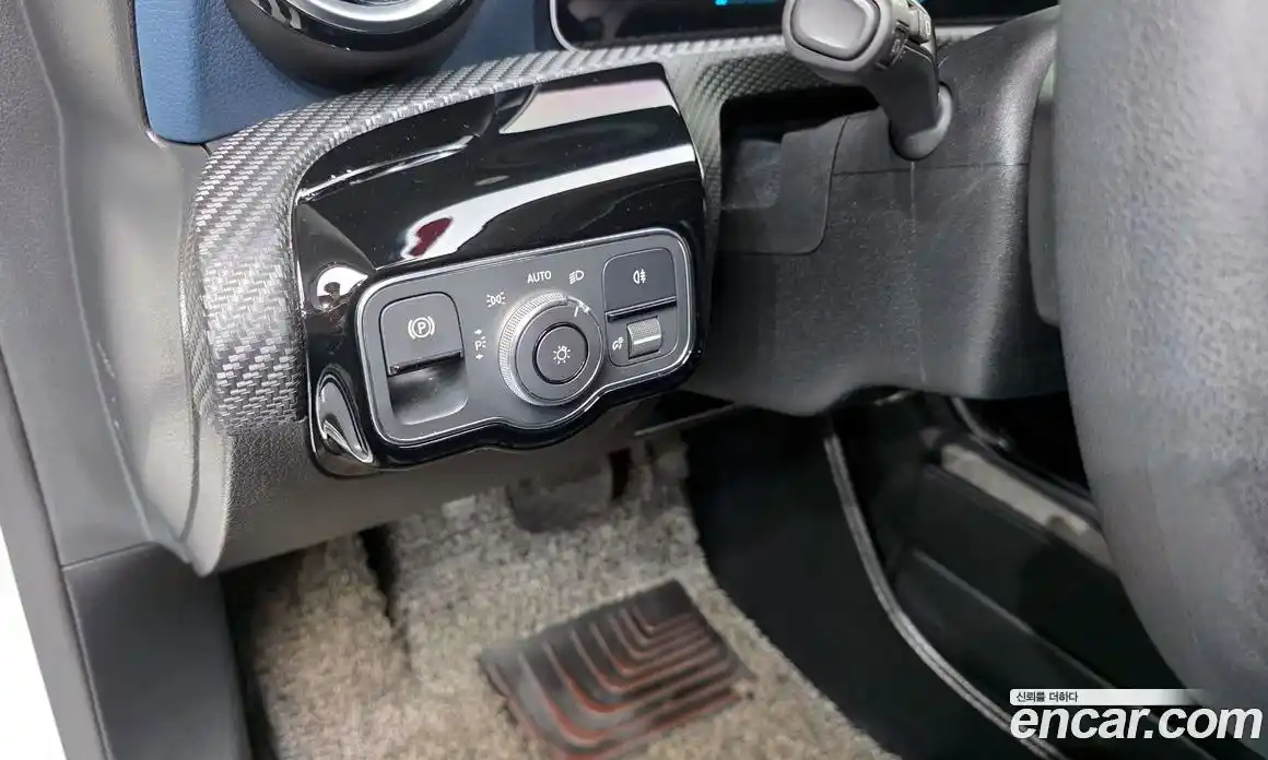 Mercedes-Benz A-Class 2019 2.0 гидро в Москве № 2054362, фото 25