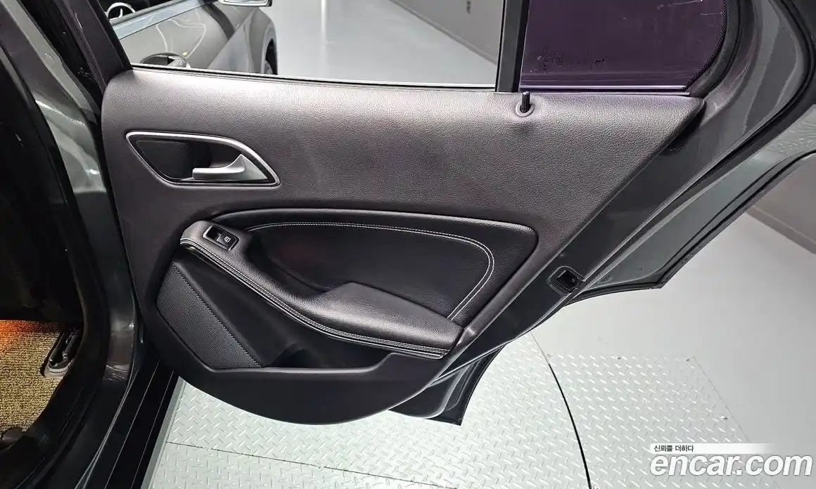 Mercedes-Benz GLA-Class 2019 2.0 гидро в Москве № 2054368, фото 15