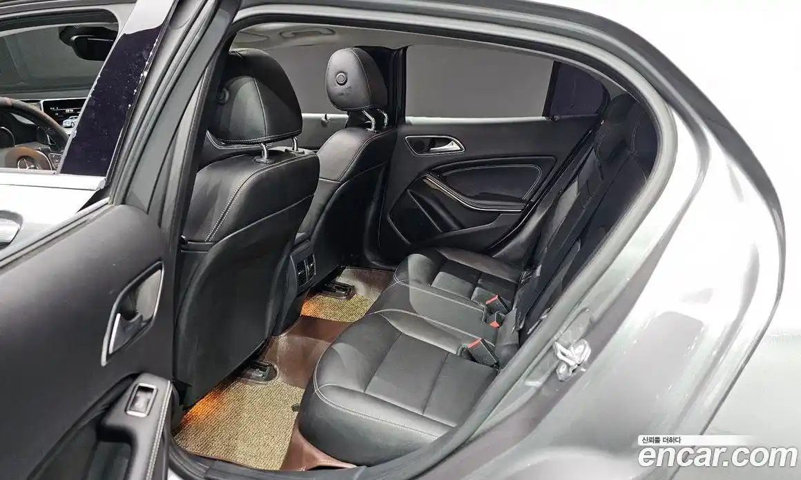 Mercedes-Benz GLA-Class 2019 2.0 гидро в Москве № 2054368, фото 23