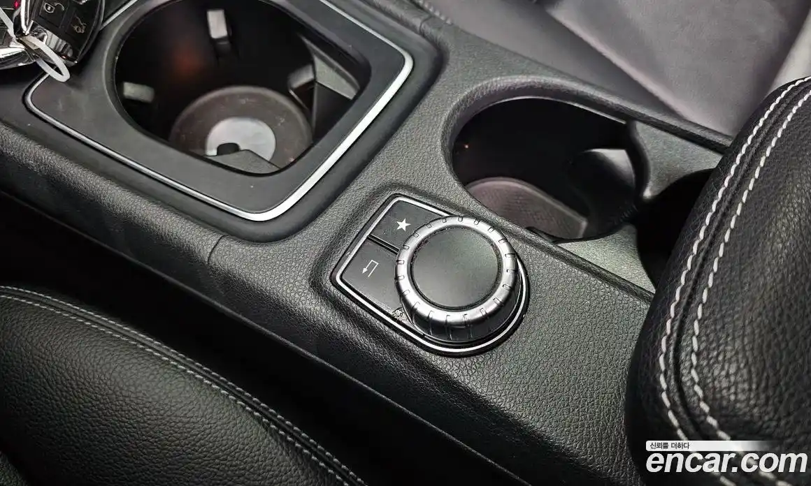Mercedes-Benz GLA-Class 2019 2.0 гидро в Москве № 2054368, фото 29