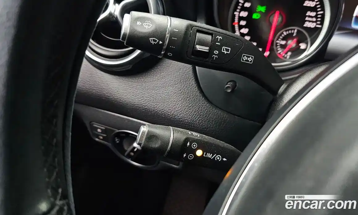 Mercedes-Benz GLA-Class 2019 2.0 гидро в Москве № 2054368, фото 30