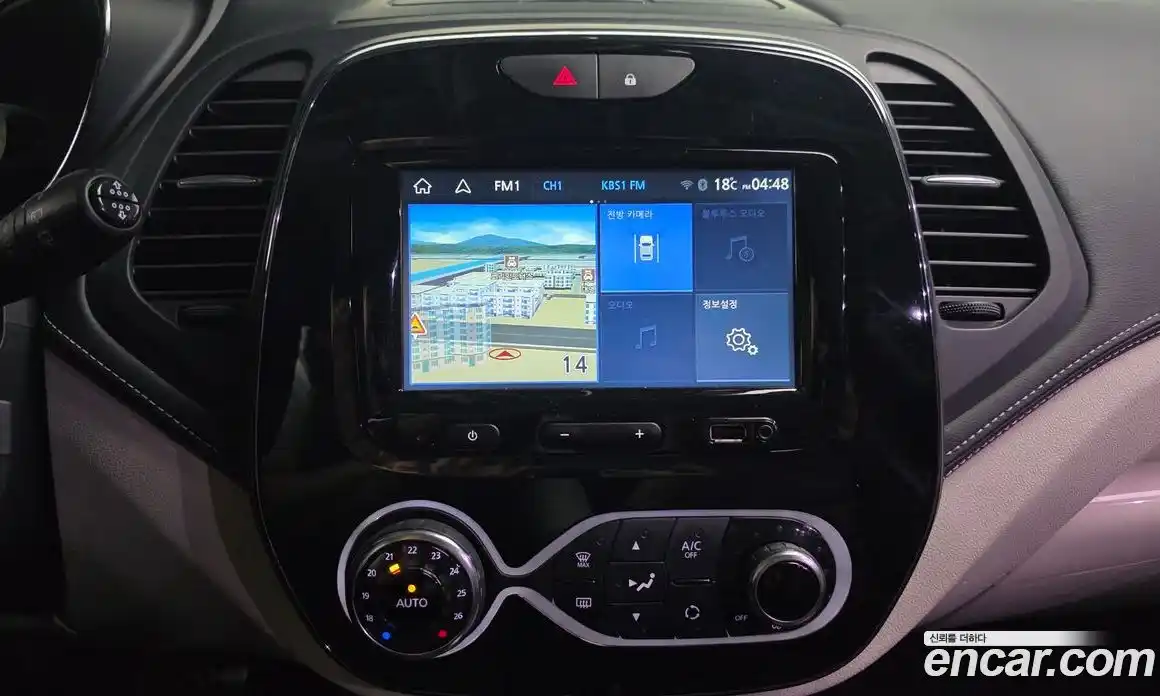 Renault QM3 2018 1.5 гидро в Москве № 2054492, фото 13