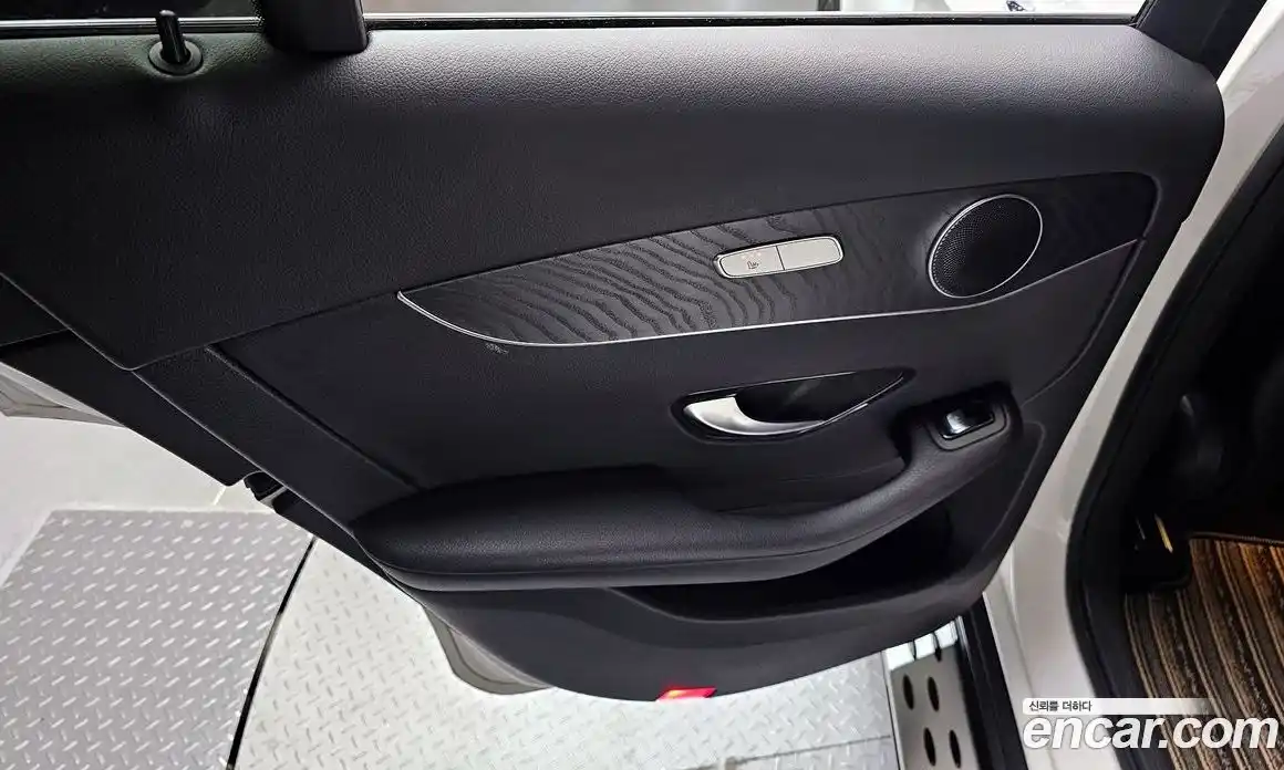 Mercedes-Benz GLC-Class 2019 2.0 гидро в Москве № 2054865, фото 15