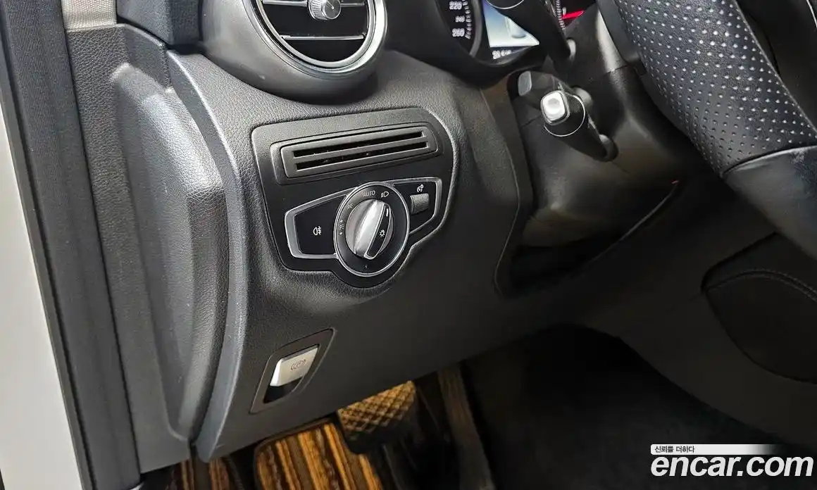 Mercedes-Benz GLC-Class 2019 2.0 гидро в Москве № 2054865, фото 28