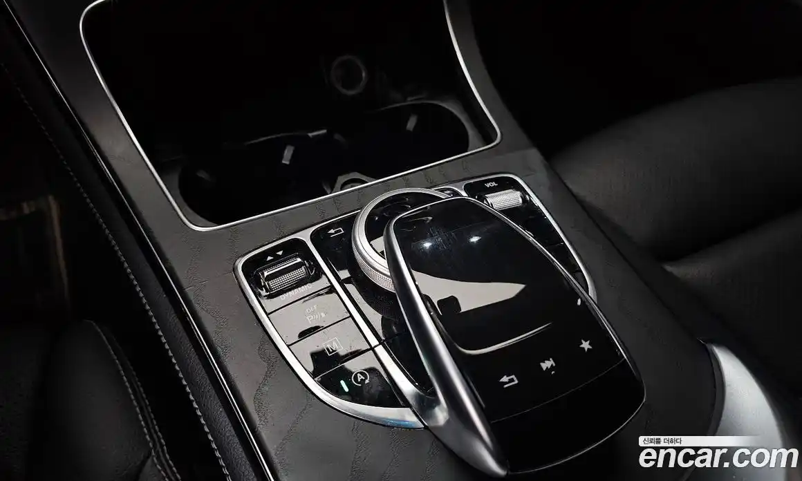 Mercedes-Benz GLC-Class 2019 2.0 гидро в Москве № 2054865, фото 29