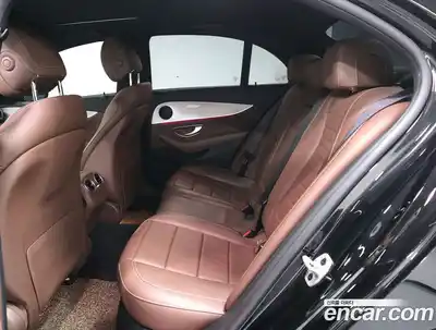 Mercedes-Benz E-Class 2020 2.0 гидро в Москве № 2054907, миниатюра 11