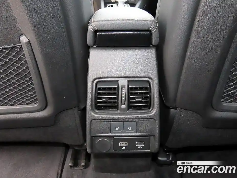 Renault Arkana 2024 1.6 гидро в Москве № 2055803, фото 17
