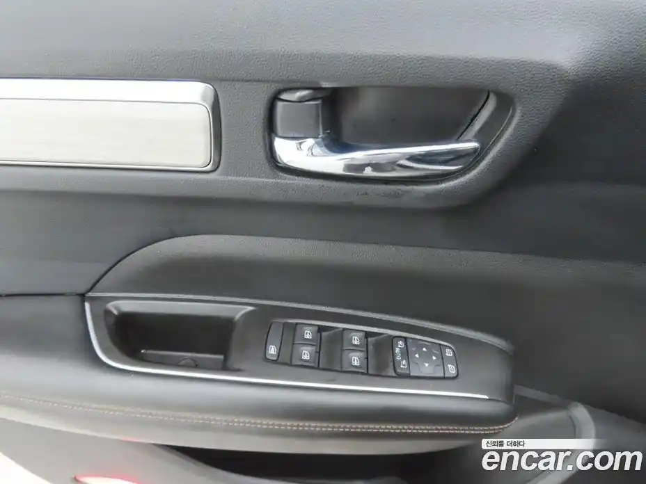 Renault QM6 2022 2.0 гидро в Москве № 2055804, фото 9