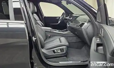 BMW X7 2025 3.0 гидро в Москве № 2056323, миниатюра 11