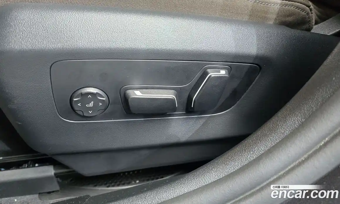BMW 5-Series 2025 2.0 гидро в Москве № 2056337, фото 31