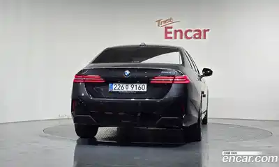 BMW 5-Series 2025 2.0 гидро в Москве № 2056337, миниатюра 4