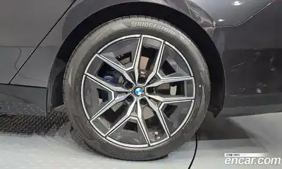BMW 5-Series 2025 2.0 гидро в Москве № 2056337, миниатюра 7