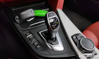 BMW 4-Series 2017 2.0 гидро в Москве № 2056936, миниатюра 9