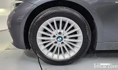 BMW 3-Series 2017 2.0 гидро в Москве № 2056947, миниатюра 4
