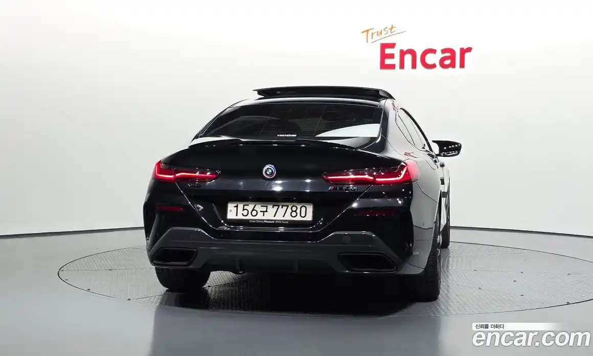 BMW 8-Series 2022 4.4 гидро в Москве № 2056964, фото 4