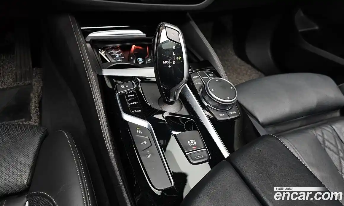 BMW 6-Series 2019 3.0 гидро в Москве № 2056969, фото 12