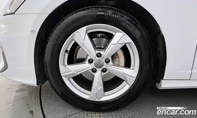 Audi A6 2020 2.0 гидро в Москве № 2056974, миниатюра 5