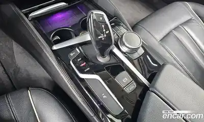 BMW 5-Series 2018 2.0 гидро в Москве № 2057135, миниатюра 12