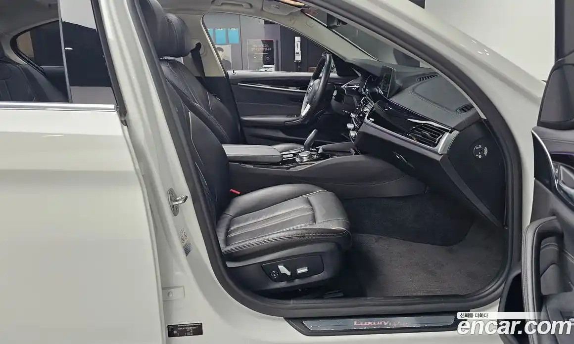BMW 5-Series 2018 2.0 гидро в Москве № 2057135, фото 16