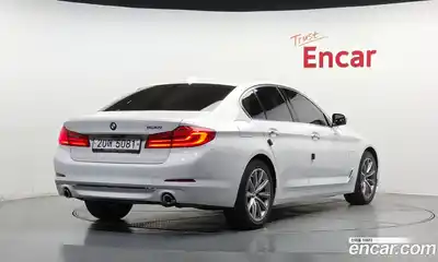 BMW 5-Series 2018 2.0 гидро в Москве № 2057135, миниатюра 2