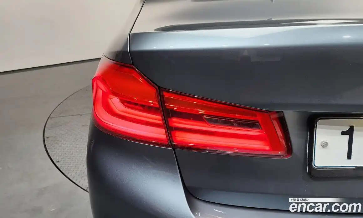 BMW 5-Series 2017 2.0 гидро в Москве № 2057153, фото 9