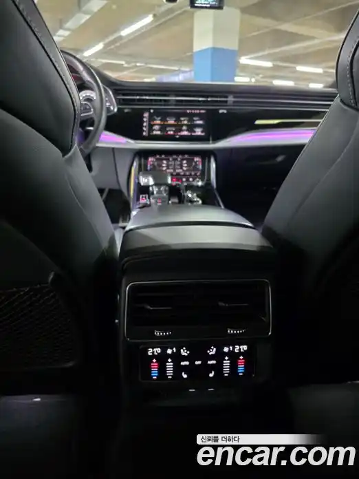 Audi Q8 2021 3.0 гидро в Москве № 2057363, фото 15