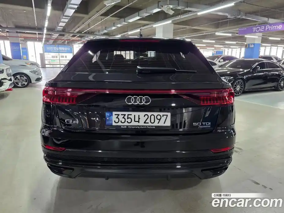 Audi Q8 2021 3.0 гидро в Москве № 2057363, фото 4