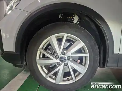 Audi Q2 2023 2.0 гидро в Москве № 2057690, миниатюра 9