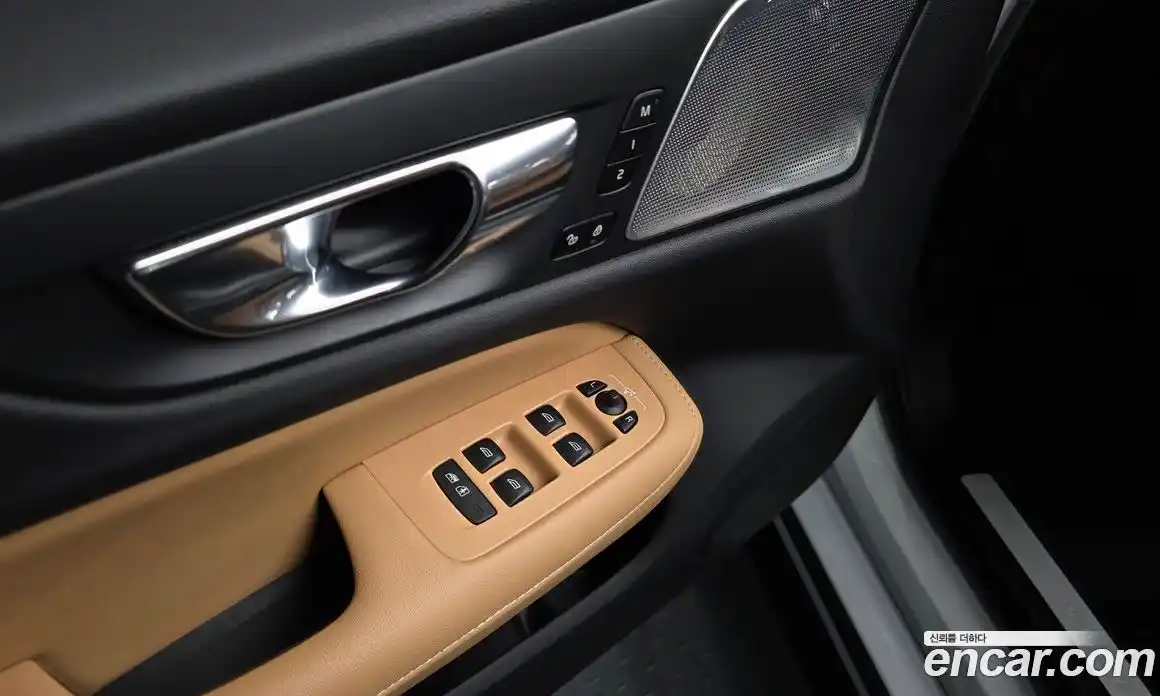 Volvo S60 2020 2.0 гидро в Москве № 2057961, фото 32