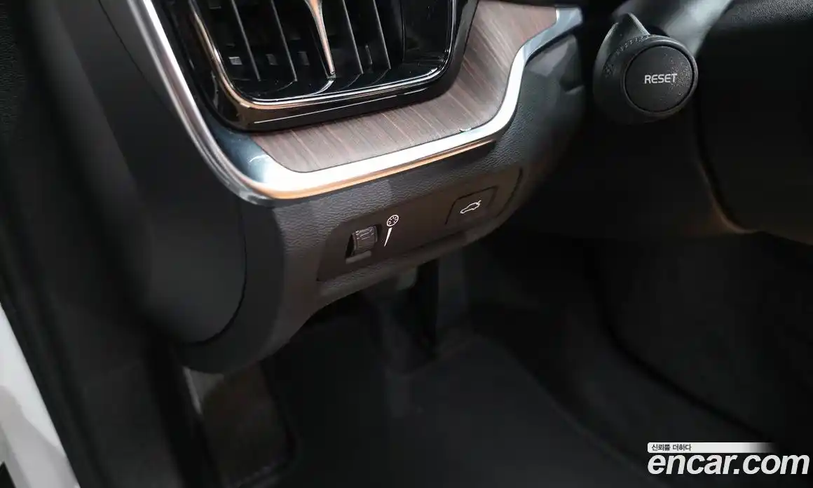 Volvo S60 2020 2.0 гидро в Москве № 2057961, фото 40