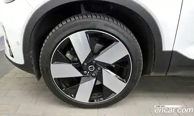 Volvo C40 2022 0.2 гидро в Москве № 2057973, миниатюра 5