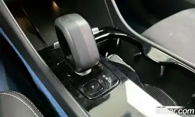 Volvo C40 2022 0.2 гидро в Москве № 2057973, миниатюра 9