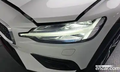 Volvo V60 2020 2.0 гидро в Москве № 2058070, миниатюра 7