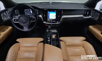 Volvo V60 2020 2.0 гидро в Москве № 2058070, миниатюра 9