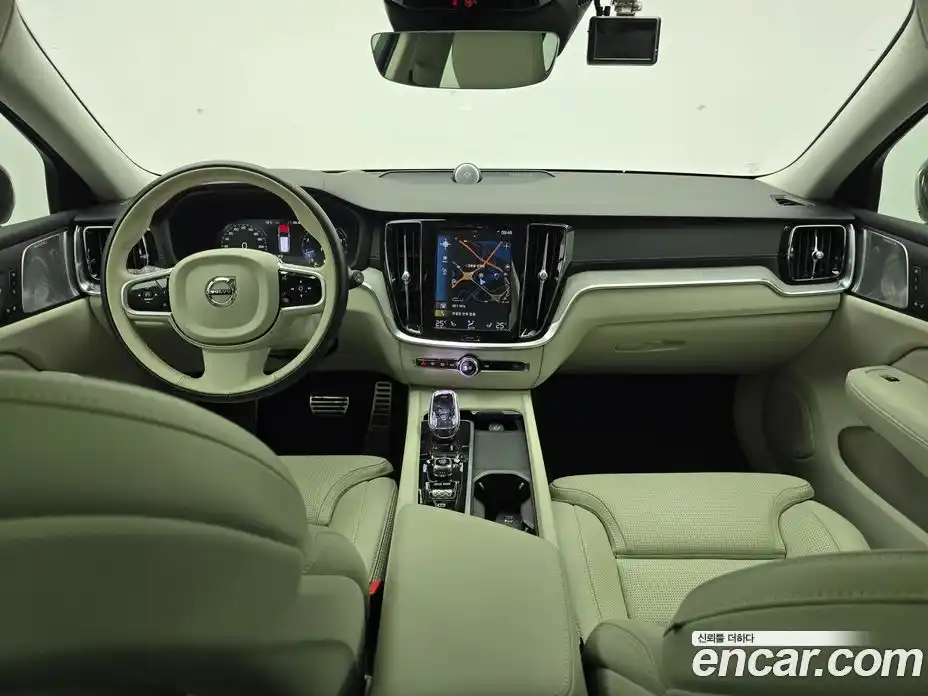 Volvo V60 2021 2.0 гидро в Москве № 2058151, фото 6