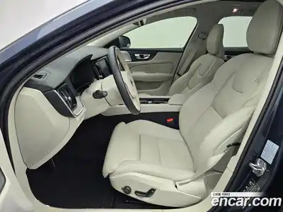 Volvo V60 2021 2.0 гидро в Москве № 2058151, миниатюра 7