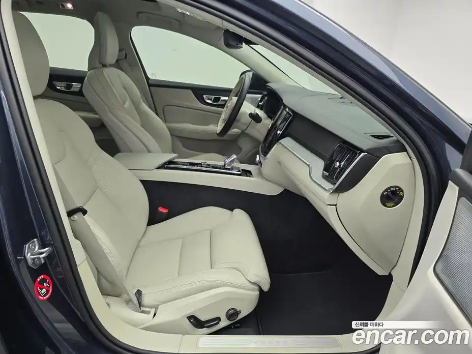 Volvo V60 2021 2.0 гидро в Москве № 2058151, фото 8