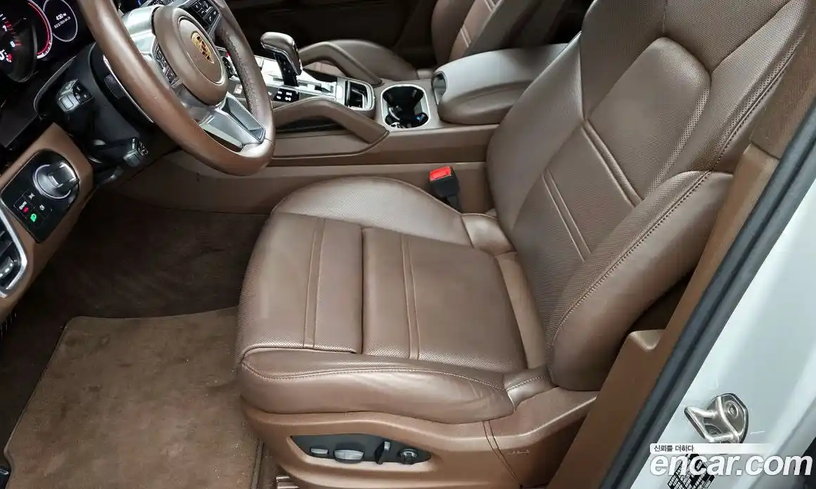 Porsche Cayenne 2022 3.0 гидро в Москве № 2058457, фото 24