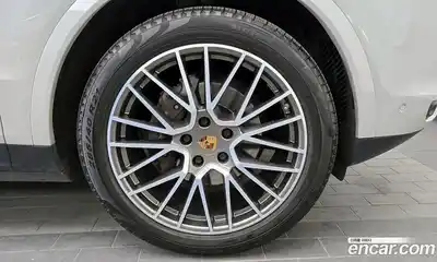 Porsche Cayenne 2022 3.0 гидро в Москве № 2058457, миниатюра 7
