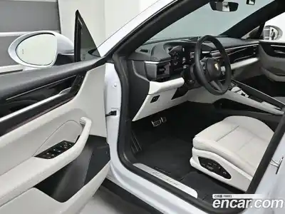 Porsche Macan 2025 0.2 гидро в Москве № 2058560, миниатюра 11