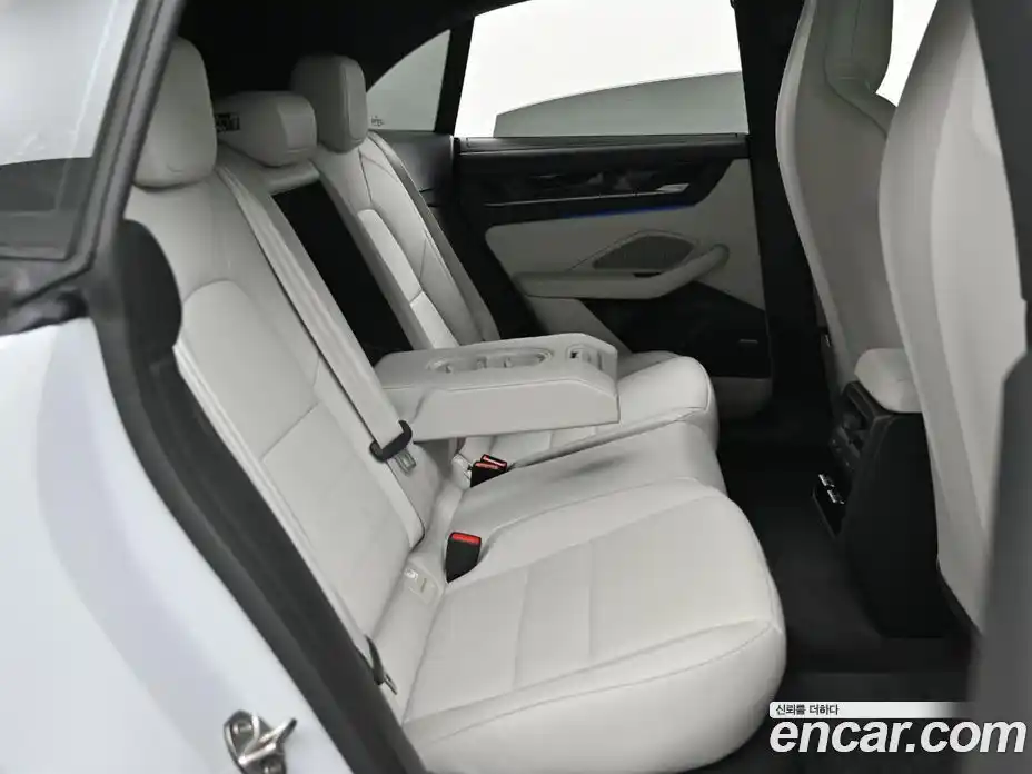Porsche Macan 2025 0.2 гидро в Москве № 2058560, фото 12