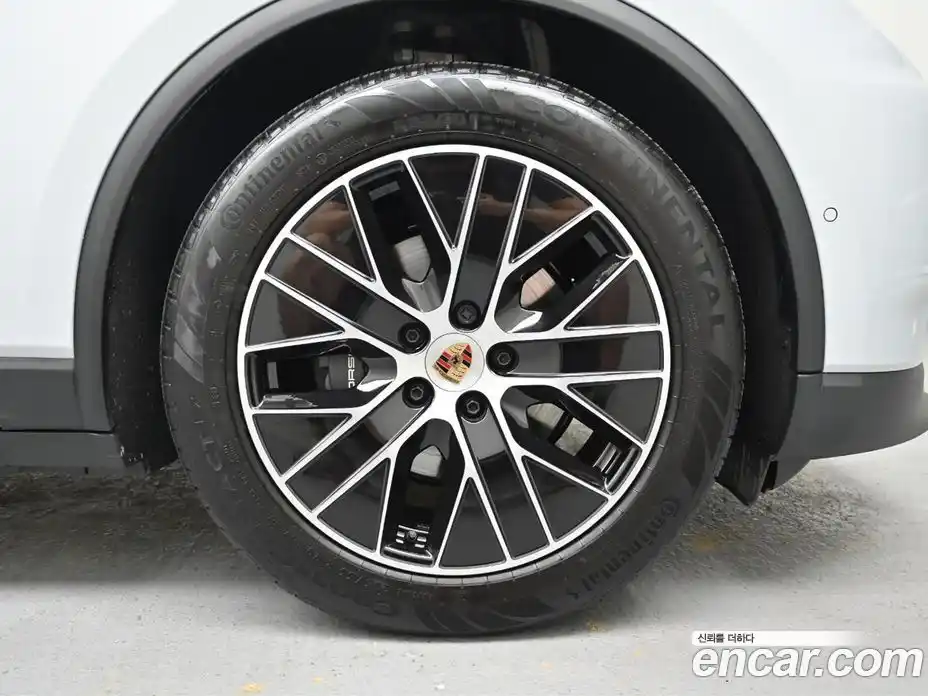 Porsche Macan 2025 0.2 гидро в Москве № 2058560, фото 5
