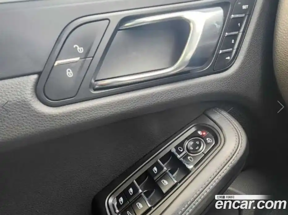 Porsche Macan 2019 2.0 гидро в Москве № 2058652, фото 16