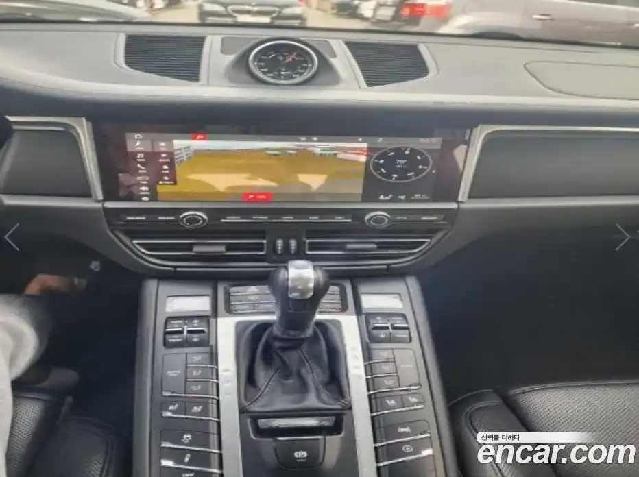 Porsche Macan 2019 2.0 гидро в Москве № 2058652, фото 10