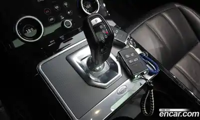 Land Rover Range-Rover Evoque 2020 2.0 гидро в Москве № 2058823, миниатюра 11